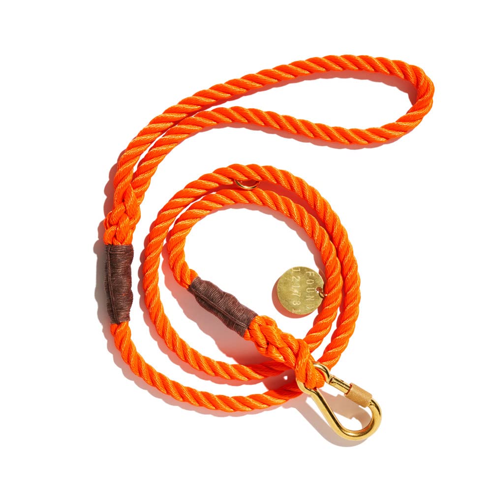 Marine Rope Leash in Action